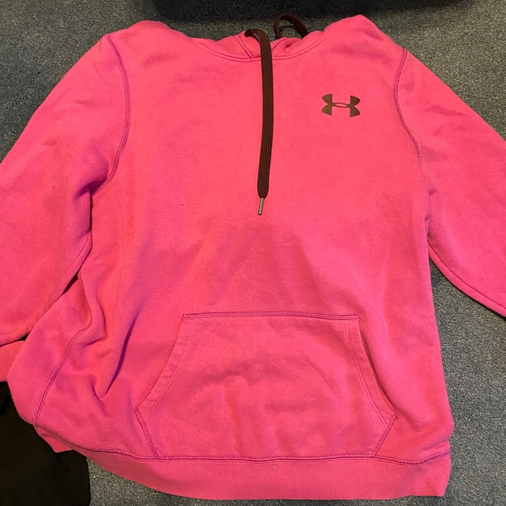 Women’s UA hoodie